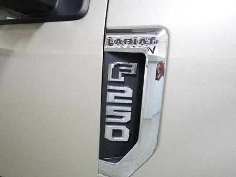 Used 2017 Ford F250 Lariat w/ Chrome Package AWD/4WD image 24