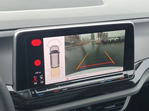 New 2026 Volkswagen Atlas Peak Edition image 23