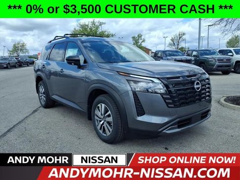 New 2026 Nissan Pathfinder SL AWD/4WD image 1