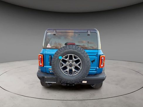 New 2025 Ford Bronco Badlands image 8