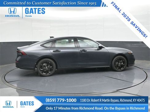 New 2025 Honda Accord SE image 3
