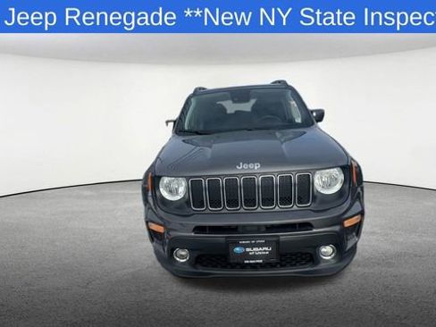 Used 2021 Jeep Renegade Latitude image 3
