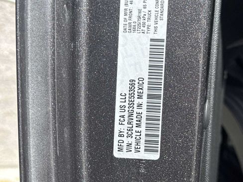 Used 2025 RAM ProMaster 1500 FWD image 24