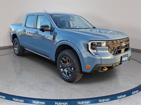 Used 2025 Ford Maverick Tremor image 4