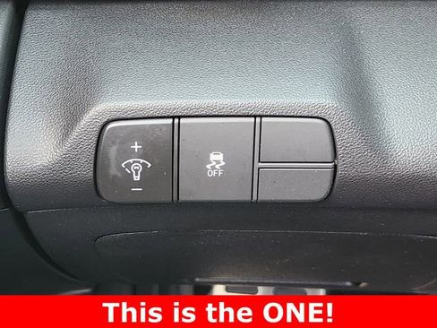 Certified 2025 Hyundai Elantra N Base image 18