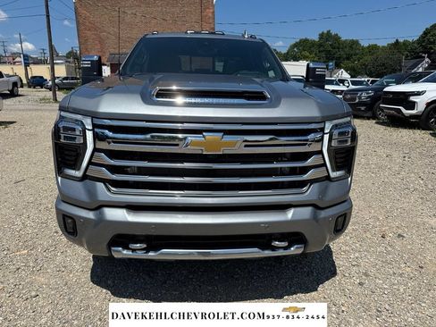 Used 2025 Chevrolet Silverado 3500 High Country w/ High Country Premium Package AWD/4WD image 8