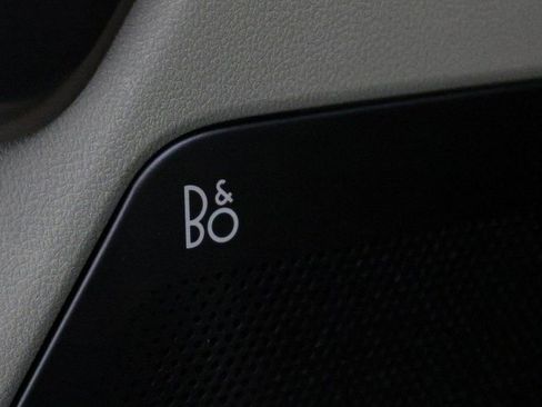 Used 2026 Ford F250 Platinum w/ Platinum Plus Package image 17