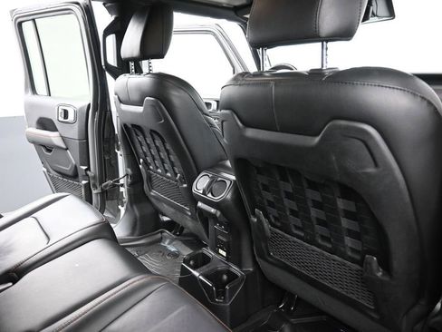 Used 2021 Jeep Gladiator Mojave AWD/4WD image 10