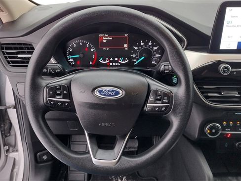 Certified 2020 Ford Escape SE image 15