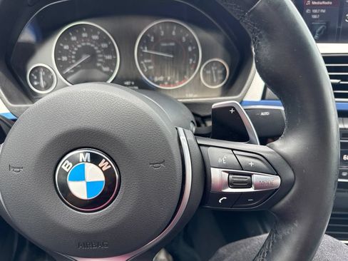 Used 2018 BMW 330i xDrive Sedan AWD/4WD image 27
