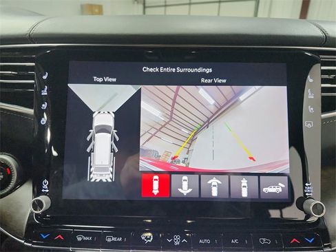 Used 2023 Jeep Grand Wagoneer L Series II image 28