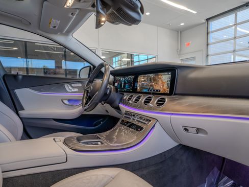 Used 2021 Mercedes-Benz E 450 4MATIC All-Terrain Wagon image 17