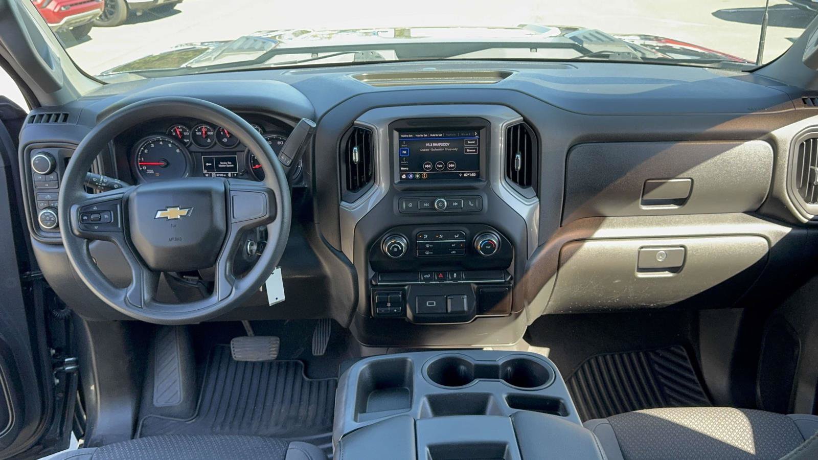 Used 2020 Chevrolet Silverado 2500 Custom w/ Custom Value Package AWD/4WD image 13