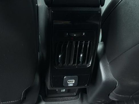 Used 2023 Jeep Compass Trailhawk AWD/4WD image 19