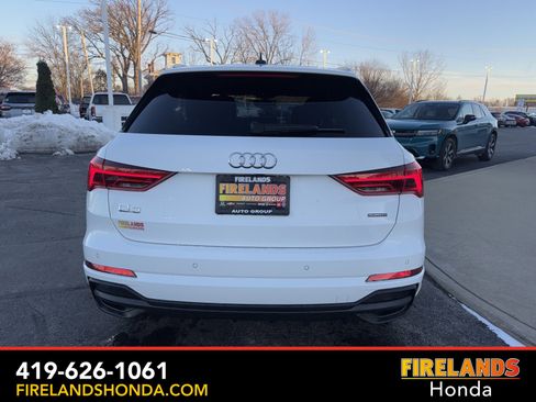 Used 2024 Audi Q3 2.0T Premium Plus image 4