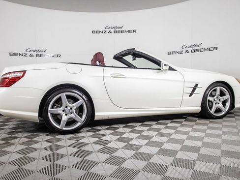 Used 2016 Mercedes-Benz SL 400 image 11
