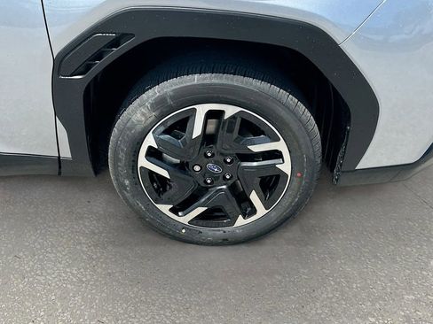 New 2026 Subaru Forester Premium AWD/4WD image 31