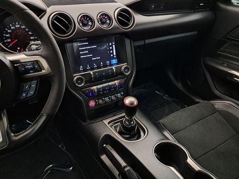 Used 2016 Ford Mustang Shelby GT350 w/ Technology Package image 25