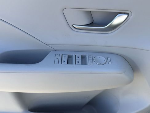 New 2026 Hyundai Kona SEL Premium image 15