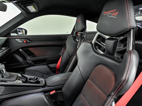 Used 2024 Porsche 911 GT3 RS RWD image 22