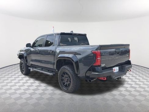 Certified 2025 Toyota Tacoma TRD Pro AWD/4WD image 15