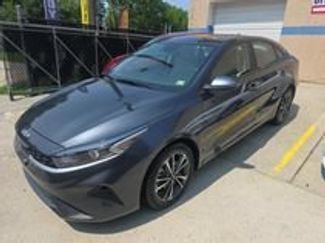 Used 2023 Kia Forte LXS FWD video 1