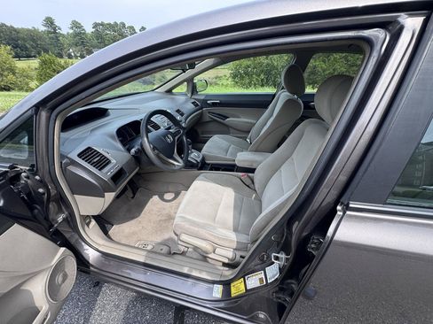 Used 2011 Honda Civic LX image 16