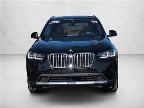 Used 2024 BMW X3 sDrive30i w/ Convenience Package RWD image 2