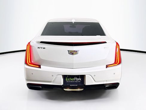 Used 2019 Cadillac XTS Luxury FWD image 7