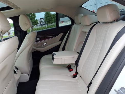 Used 2018 Mercedes-Benz E 300 image 18