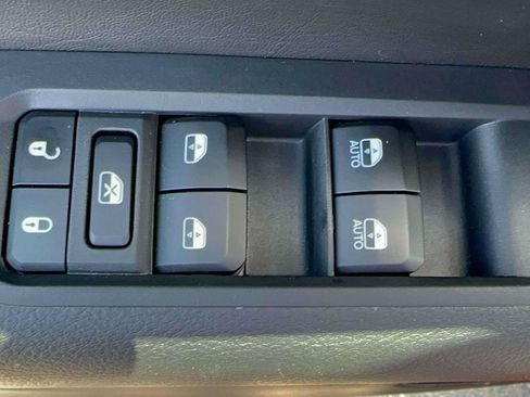 Used 2024 Jeep Compass Limited AWD/4WD image 14