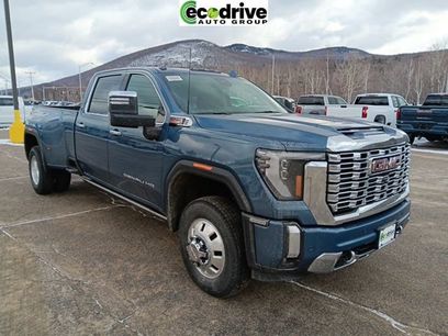 New 2026 GMC Sierra 3500 Denali w/ Denali Reserve Package