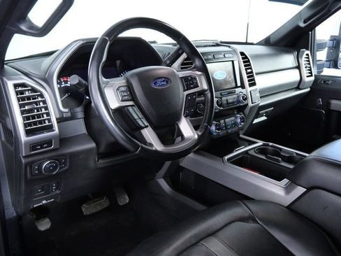 Certified 2020 Ford F250 Platinum w/ FX4 Off-Road Package AWD/4WD image 19