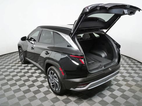 Used 2025 Hyundai Tucson Limited AWD/4WD image 29