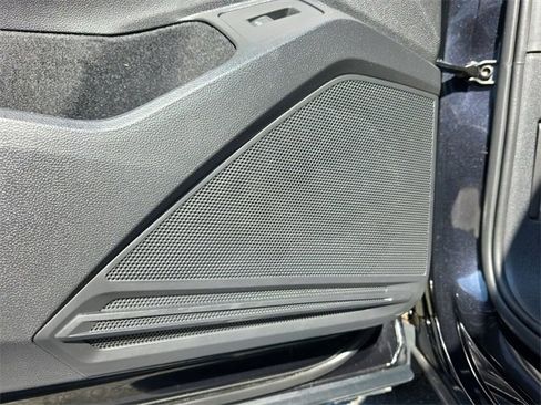 Certified 2024 Volkswagen Tiguan SE R-Line image 19