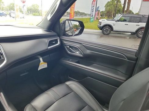 Used 2024 Chevrolet Tahoe RST w/ Luxury Package RWD image 14