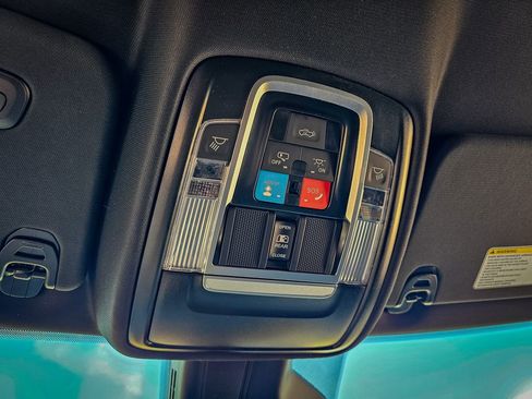 New 2026 RAM 1500 4x4 Crew Cab image 28