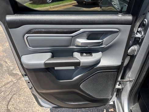 Used 2022 RAM 1500 Big Horn AWD/4WD image 33