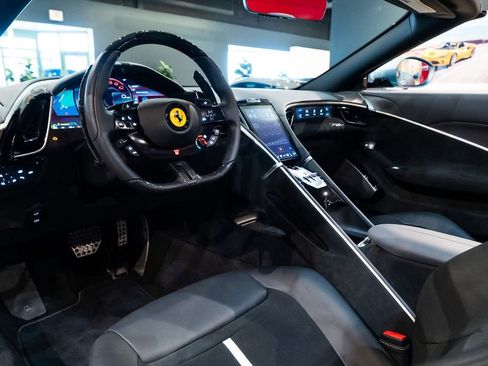 Used 2024 Ferrari Roma Spider image 27