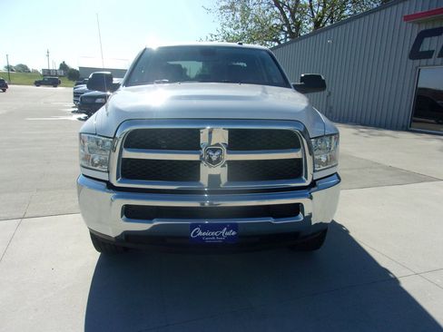 Used 2015 RAM 2500 Tradesman w/ Chrome Appearance Group AWD/4WD image 6