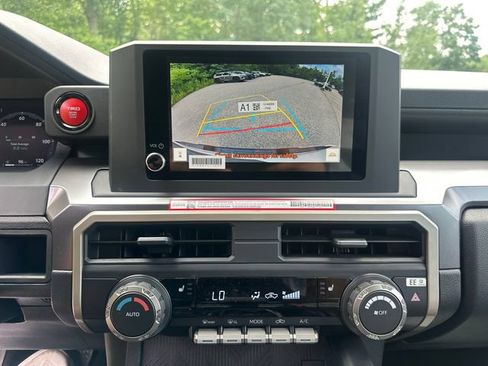 New 2026 Toyota Tacoma TRD Off-Road AWD/4WD image 30