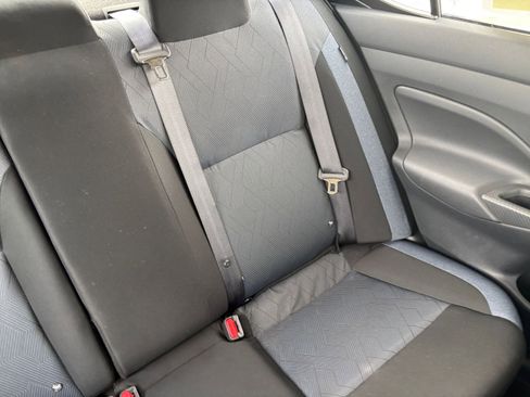 Used 2025 Nissan Versa SV FWD image 35