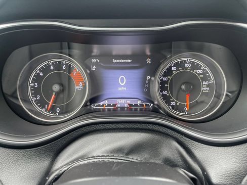 Used 2019 Jeep Cherokee Limited w/ Luxury Group AWD/4WD image 24