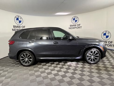 Used 2019 BMW X5 xDrive40i w/ M Sport Package AWD/4WD image 3