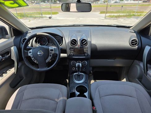 Used 2013 Nissan Rogue SV FWD image 17