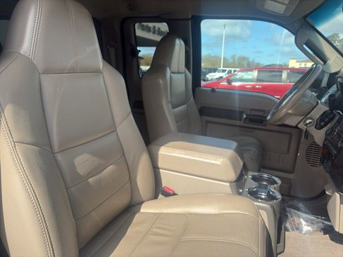 Used 2009 Ford F350 4x4 SuperCab Super Duty image 24
