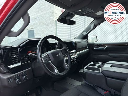 Used 2023 Chevrolet Silverado 1500 RST AWD/4WD image 10