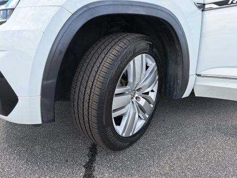 Used 2019 Volkswagen Atlas SE w/ Panoramic Sunroof Package AWD/4WD image 33