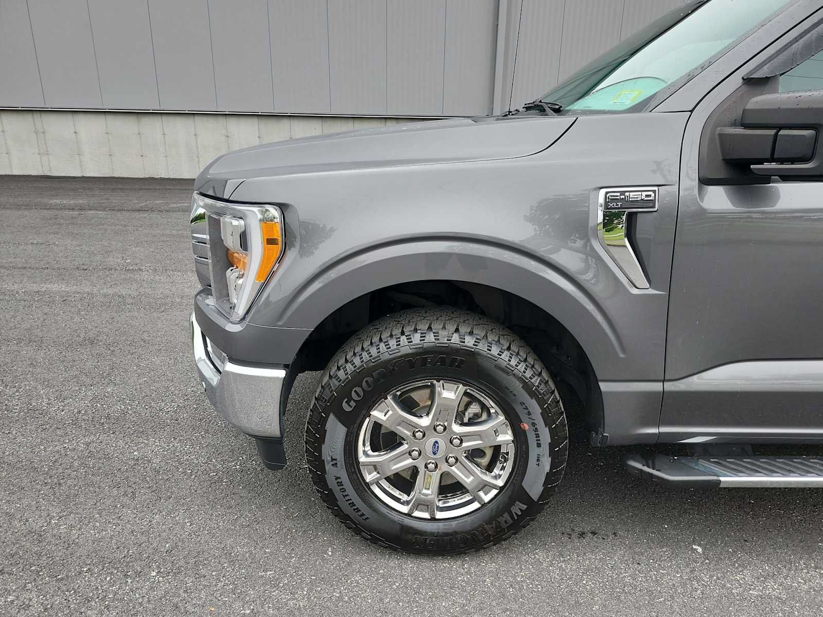 Used 2021 Ford F150 XLT w/ Equipment Group 302A High AWD/4WD image 10