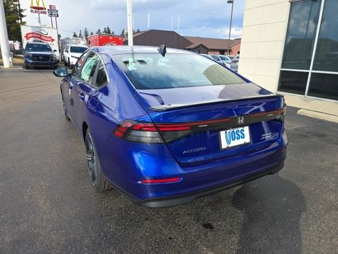 Used 2025 Honda Accord Sport image 7